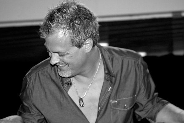 Scottie Miller - Legendary Rhythm & Blues Cruise 2013 - Photo by Melissa Morris - Stormy Sea Studios.