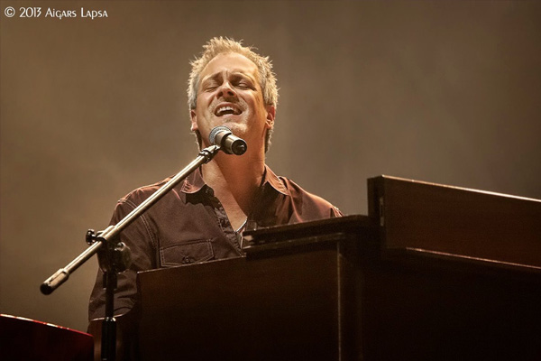 Scottie Miller with Ruthie Foster at The Rawa Blues Festival - Katowice, Poland 2013 - Photo by Blues Music Award winning photographer Aigars Lapsa.